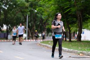 BIB: 1585
                            <button type="button" onclick="openModal(4728127)" class="btn btn-primary btn-sm float-right btn-popup" data-toggle="modal" data-target=".modal-high-quality">
                        <i class="fas fa-shopping-cart"></i> Add to Cart
                    </button>
                                            <button type="button" onclick="isThisMe(4728127, true)" class="btn btn-success btn-sm float-right btn-popup btn-isme hidden" data-toggle="tooltip" data-placement="bottom" title="นี่คือรูปของคุณใช่ไหม คลิกที่นี่เพื่อเอาเข้าอัลบั้ม">
                        <i class="fas fa-plus"></i> Add to album
                    </button>
                    <button type="button" onclick="isThisMe(4728127, false)" class="btn btn-warning btn-sm float-right btn-popup btn-isnotme hidden">
                        <i class="fas fa-ban"></i> Remove from album
                    </button>